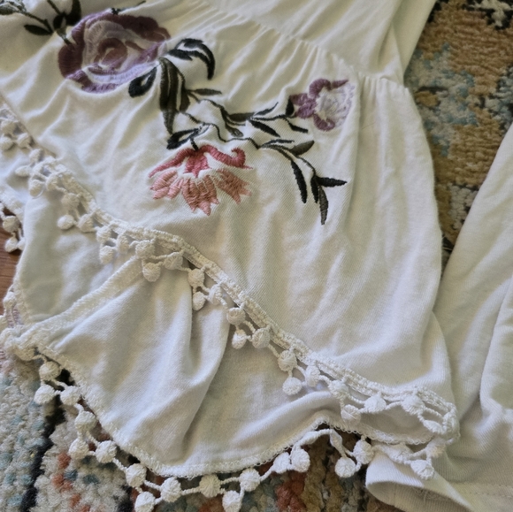 Women's off the shoulder boho top with bell sleeves - Picture 3 of 6